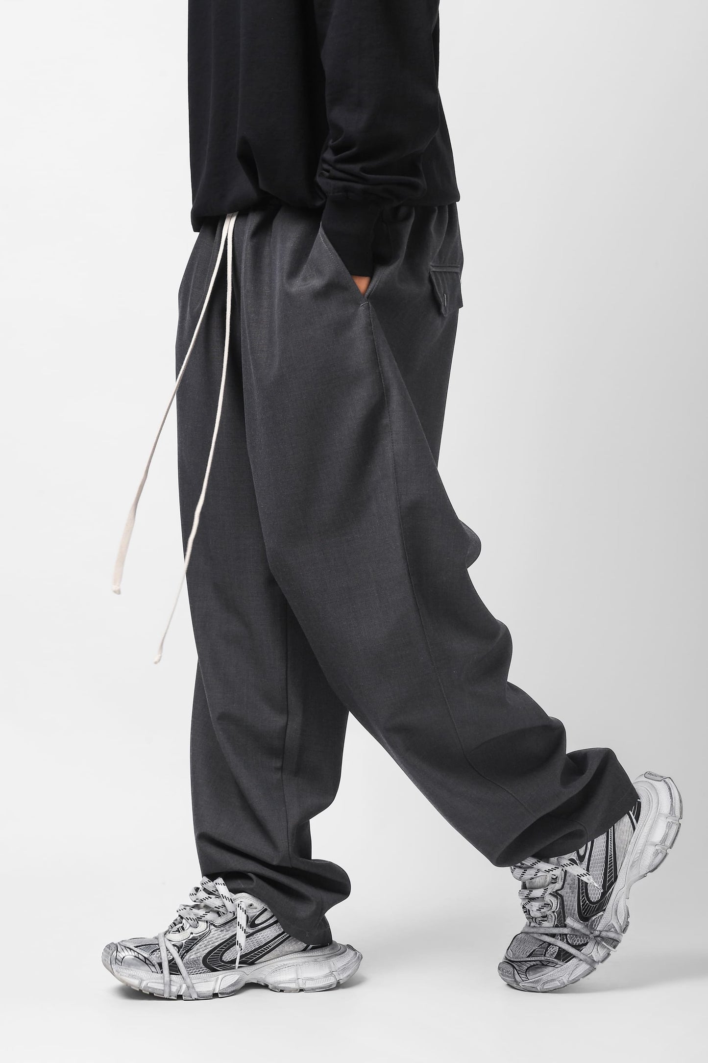 Pantalone in fresco lana grigio scuro