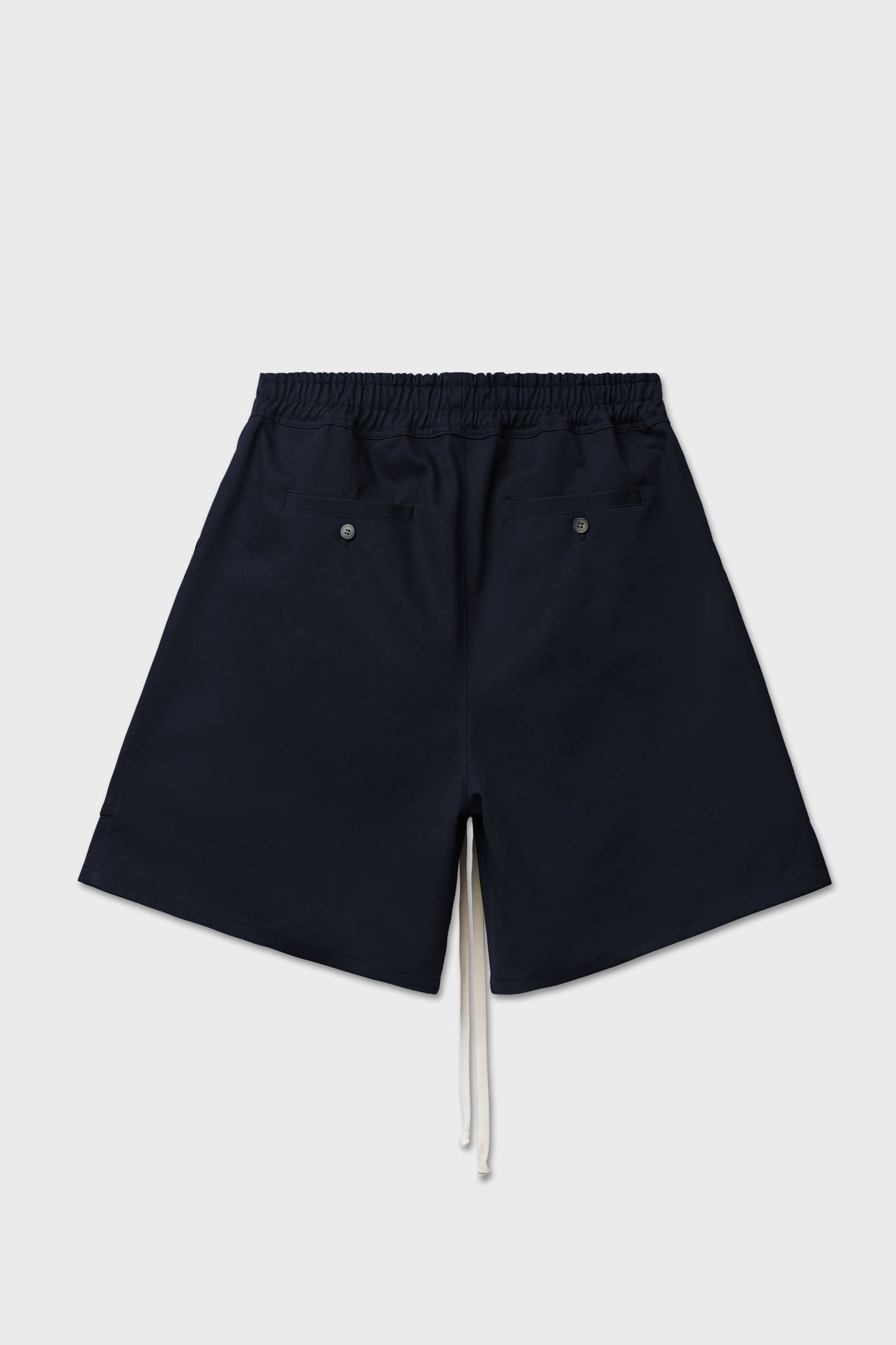 Bermuda con tascone blu