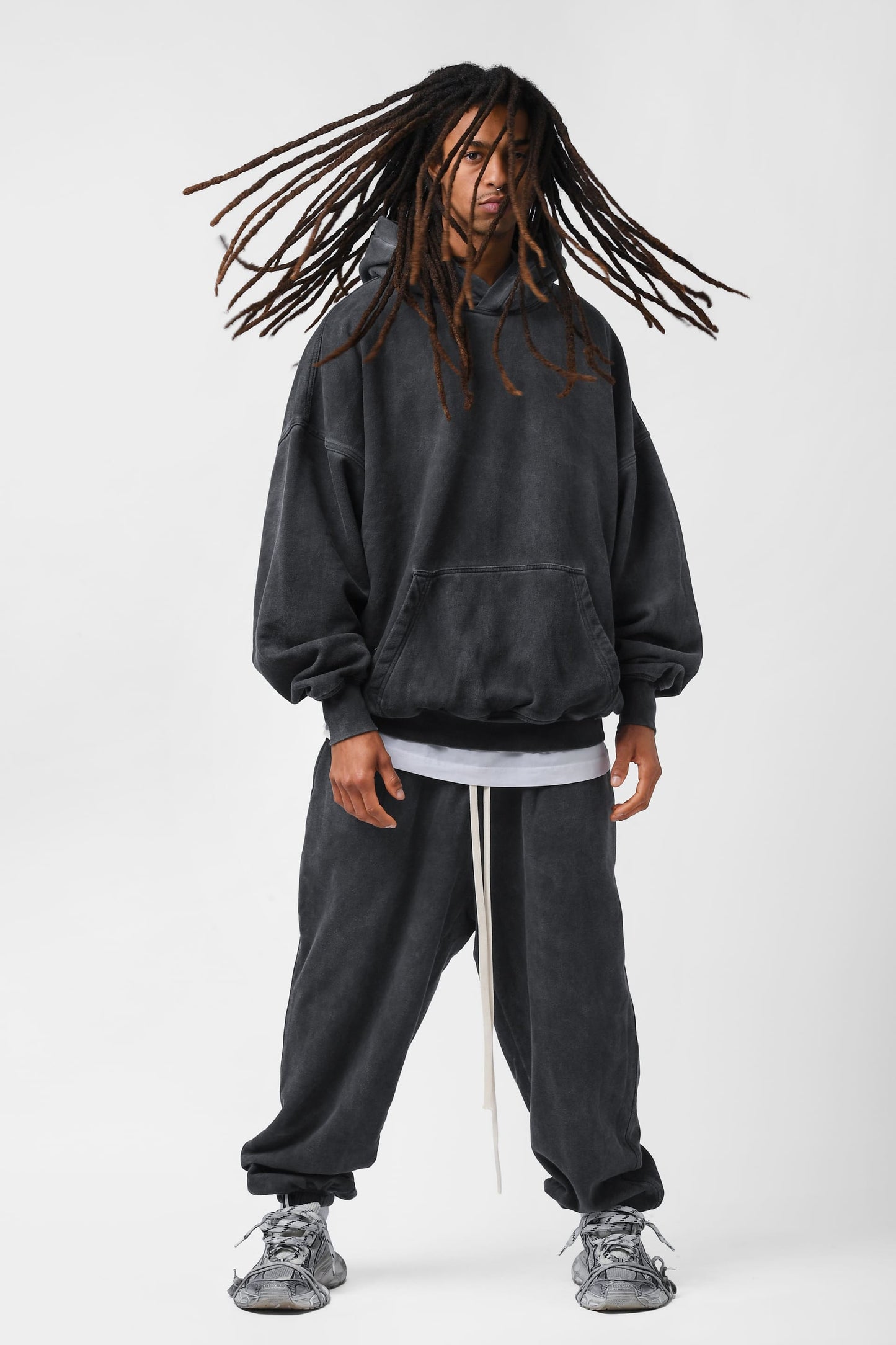 Pantalone in felpa tinto freddo grigio scuro