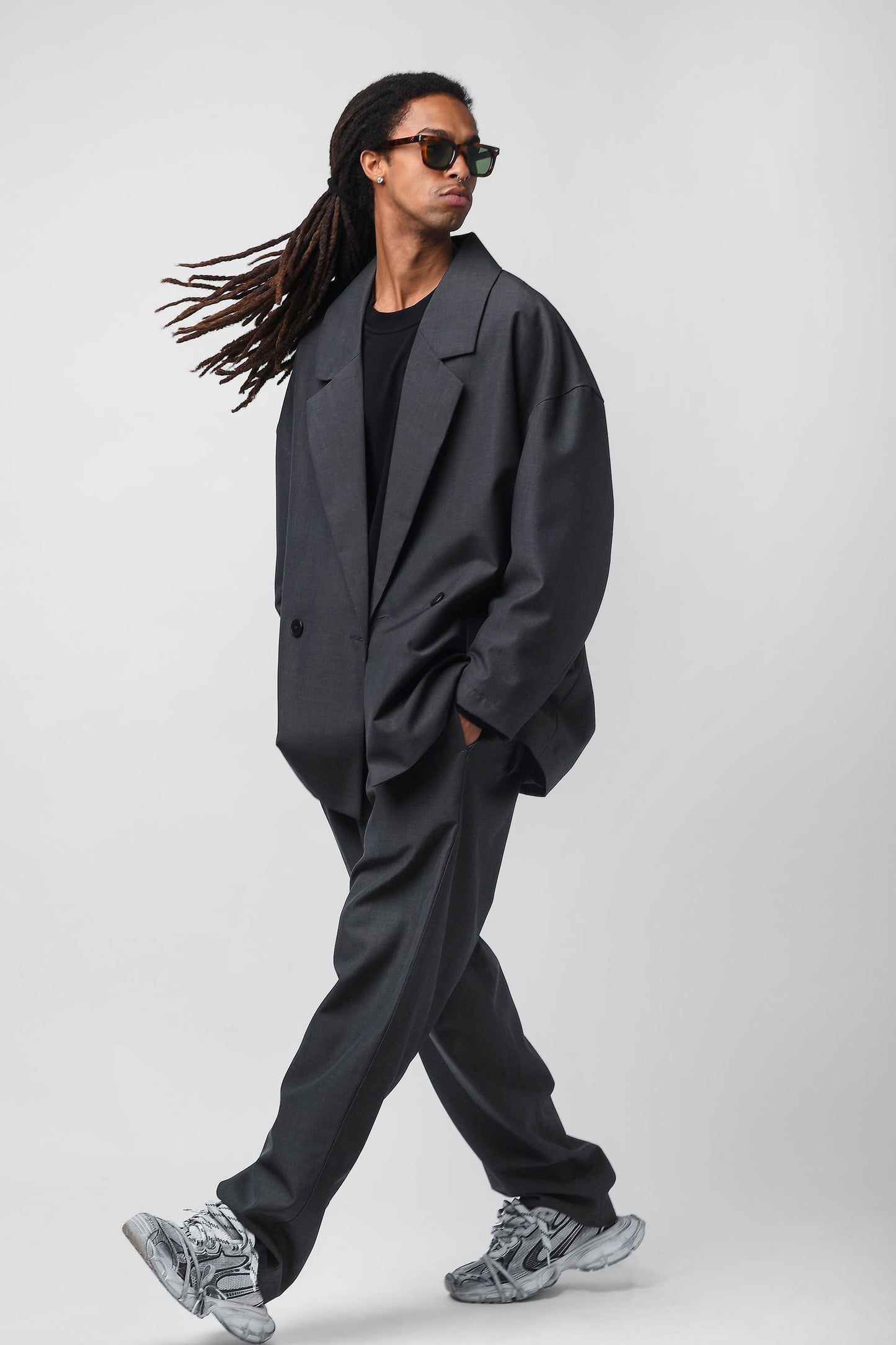Pantalone in fresco lana grigio scuro